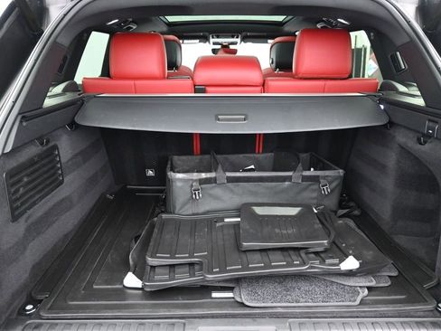Used 2020 Land Rover Range Rover Sport HST image 23
