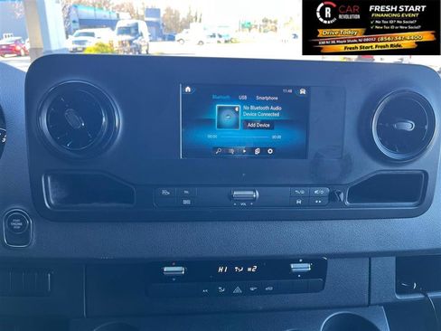 Used 2023 Mercedes-Benz Sprinter 2500 image 24