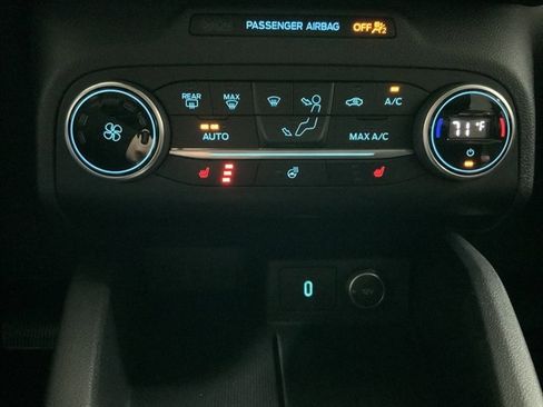 Used 2020 Ford Escape SEL image 31