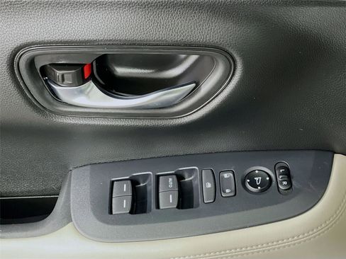 Used 2023 Honda HR-V LX image 20