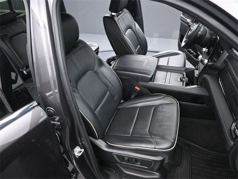 Used 2024 RAM 1500 Limited w/ Body Color Bumper Group image 19