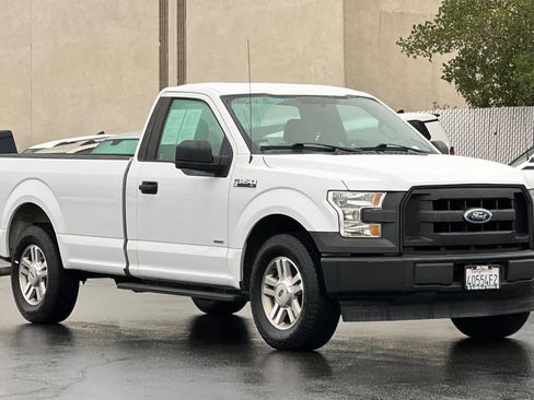 Used 2017 Ford F150 XL w/ Equipment Group 101A Mid image 4
