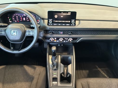 Used 2025 Honda Accord LX image 17