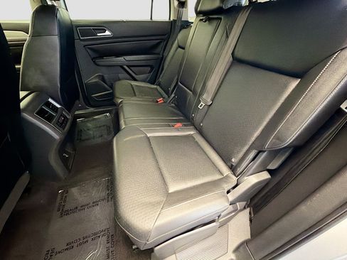 Used 2018 Volkswagen Atlas SE FWD image 13