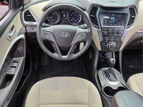 Used 2017 Hyundai Santa Fe Sport FWD image 12