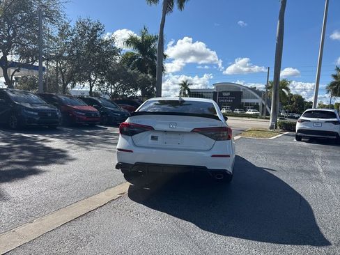 Used 2023 Honda Civic Sport image 8