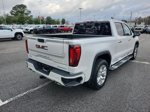 Certified 2022 GMC Sierra 1500 Denali image 3