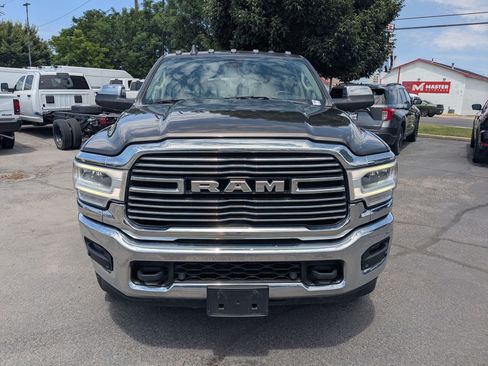 Used 2019 RAM 3500 Laramie AWD/4WD image 11