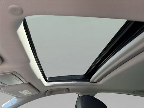 Used 2022 Honda Accord Touring image 29