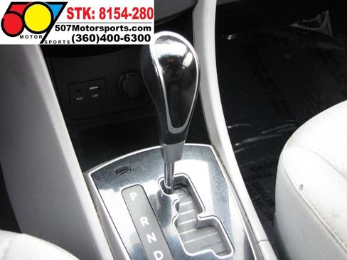 Used 2015 Hyundai Accent Sport w/ Option Group 04 FWD image 17