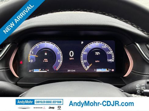 Used 2024 Jeep Grand Cherokee Limited w/ Luxury Tech Group II AWD/4WD image 9
