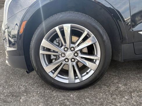 Certified 2024 Cadillac XT5 Premium Luxury w/ LPO, Floor Liner Package AWD/4WD image 14