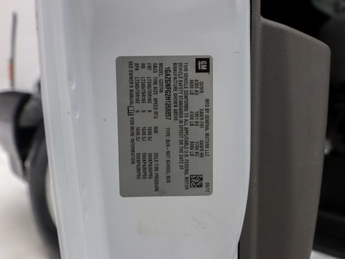 Used 2017 Chevrolet Express 3500 LS RWD image 31