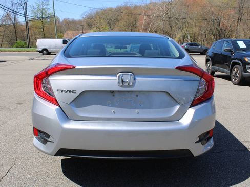 Used 2017 Honda Civic LX image 9