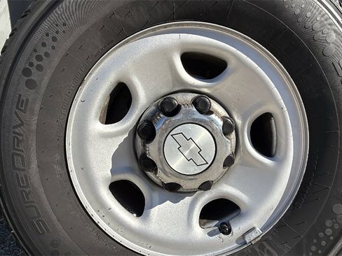 Used 2019 Chevrolet Express 3500 LT w/ LT Preferred Equipment Group image 31