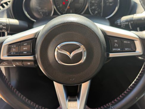 Used 2016 MAZDA MX-5 Miata Grand Touring RWD image 29