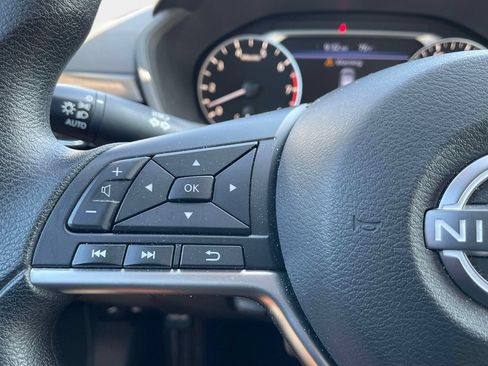 Used 2023 Nissan Altima 2.5 SV FWD image 22