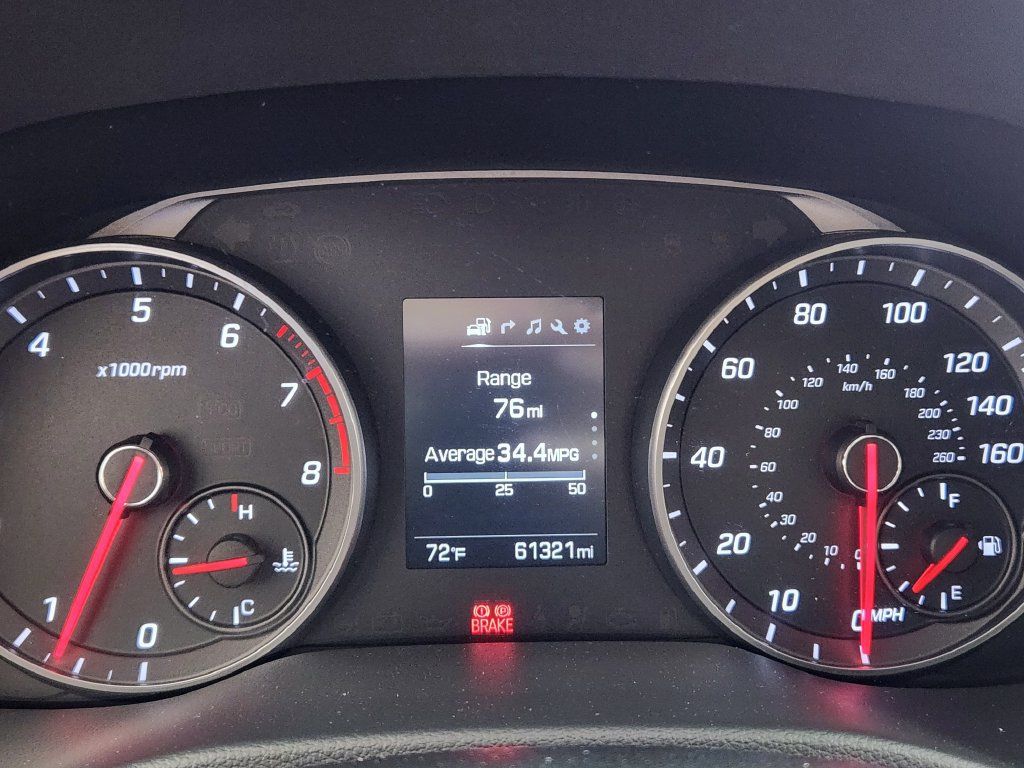 Used 2017 Hyundai Elantra Sport w/ Sport Premium Package 06 FWD image 20