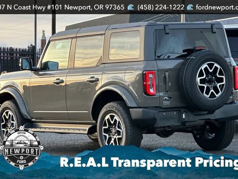 New 2025 Ford Bronco Outer Banks AWD/4WD image 6
