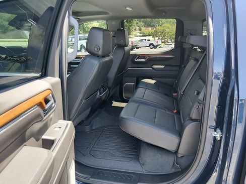 Used 2023 GMC Sierra 1500 Denali w/ Denali Reserve Package AWD/4WD image 13