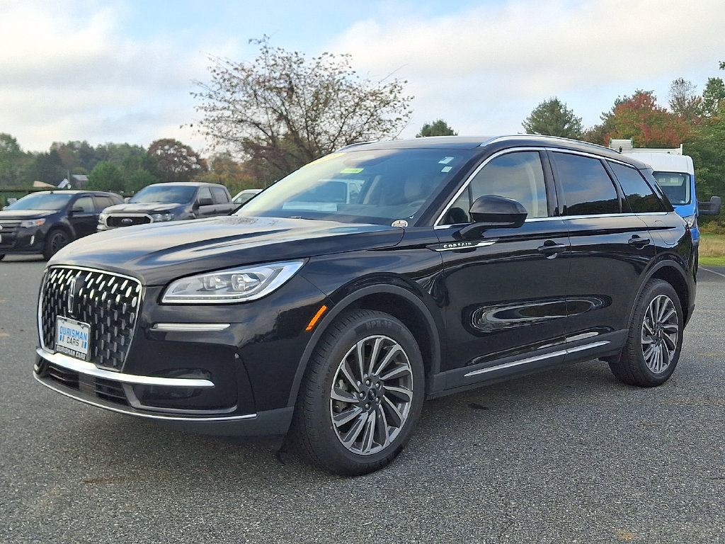 Used 2023 Lincoln Corsair Reserve AWD/4WD image 3