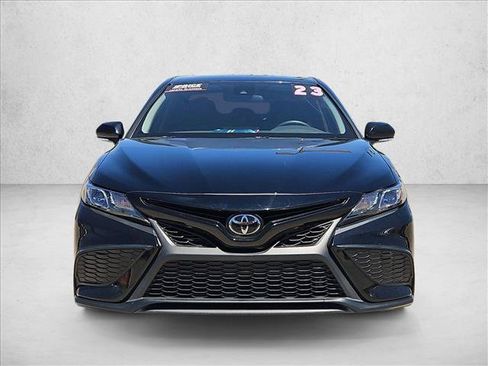 Certified 2023 Toyota Camry SE FWD image 2