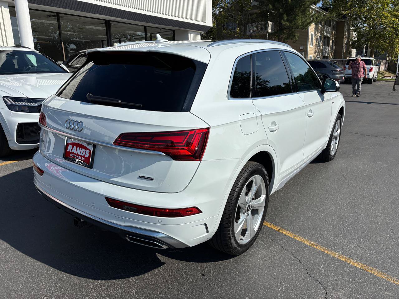 Used 2025 Audi Q5 2.0T Premium Plus w/ Premium Plus Package AWD/4WD image 12