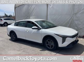 Used 2025 Kia K4 LXS video 1