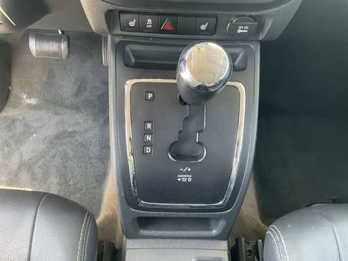 Used 2016 Jeep Patriot High Altitude AWD/4WD image 23