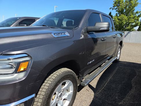 Used 2023 RAM 1500 Big Horn AWD/4WD image 2