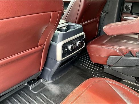 Used 2022 Ford Expedition Max Limited RWD image 9