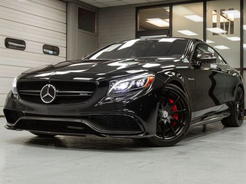 Used 2017 Mercedes-Benz S 63 AMG 4MATIC Coupe image 2