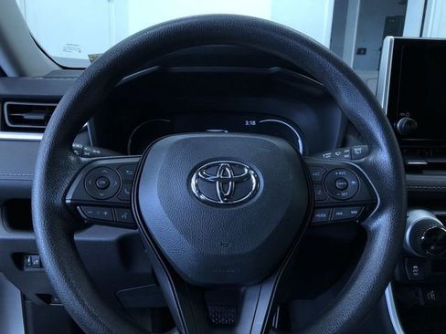 Certified 2025 Toyota RAV4 LE AWD/4WD image 23