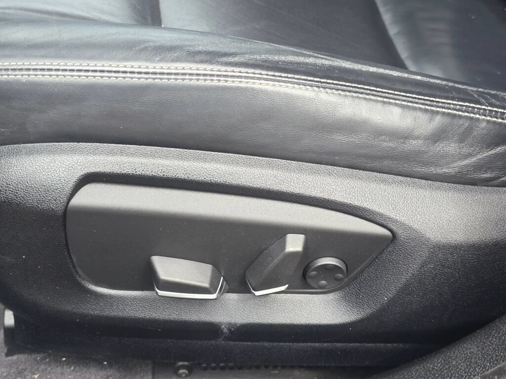 Used 2017 BMW 535i Gran Turismo RWD image 24