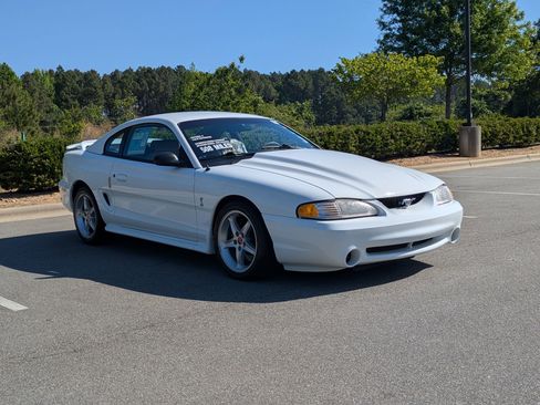 Used 1995 Ford Mustang Cobra R image 2
