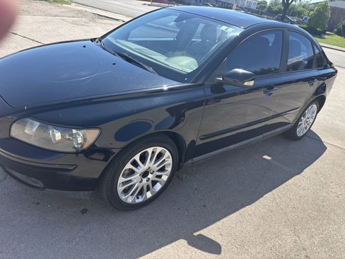 Used 2006 Volvo S40 2.4i FWD image 1