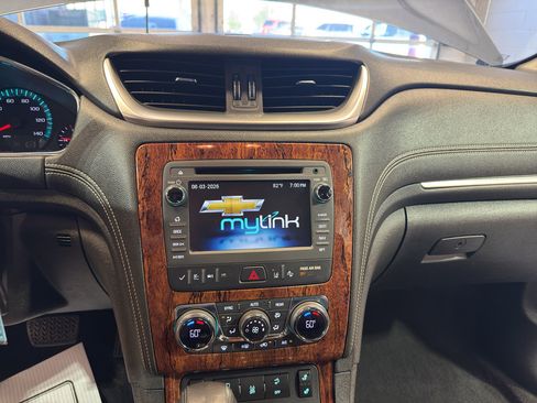 Used 2014 Chevrolet Traverse LT w/ LPO, 'HIT The Road' Package AWD/4WD image 18