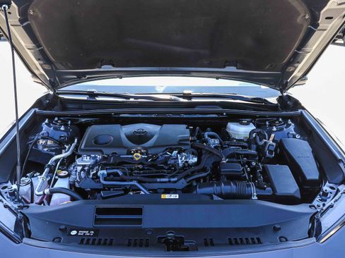 Certified 2025 Toyota Camry SE w/ Convenience Package FWD image 28