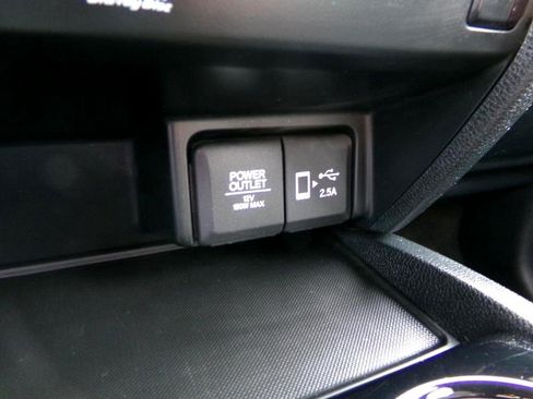 Used 2022 Honda Pilot Touring image 26