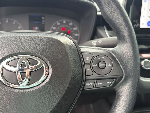 Certified 2025 Toyota Corolla LE w/ Convenience Package FWD image 21