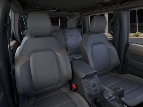 Used 2025 Ford Bronco Big Bend AWD/4WD image 10