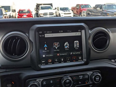 Certified 2023 Jeep Wrangler Unlimited w/ Sun & Screen Package AWD/4WD image 20