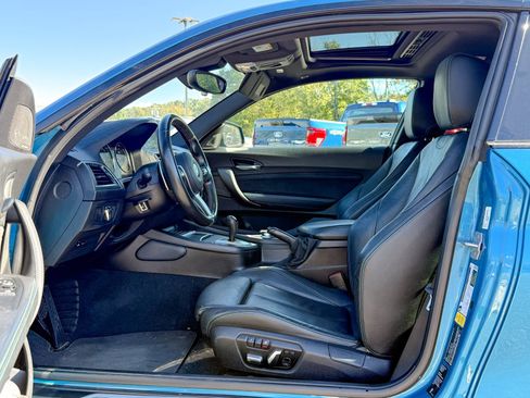 Used 2018 BMW M2 image 29