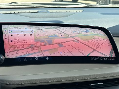 Used 2025 Cadillac XT4 Premium Luxury w/ Cold Weather Package FWD image 18