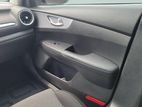 Used 2023 Kia Forte LXS FWD image 13