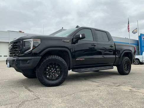 Certified 2023 GMC Sierra 1500 AT4X AWD/4WD image 6