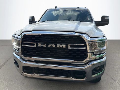 Used 2023 RAM 2500 Big Horn w/ Level 1 Equipment Group AWD/4WD image 9