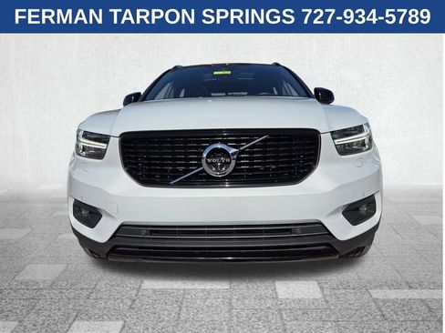 Certified 2021 Volvo XC40 T5 R-Design w/ Advanced Package image 3