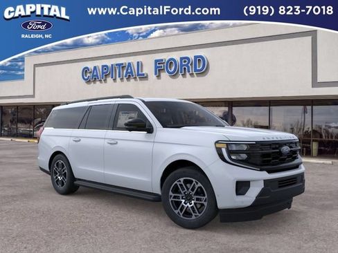 New 2026 Ford Expedition Max Active RWD image 8