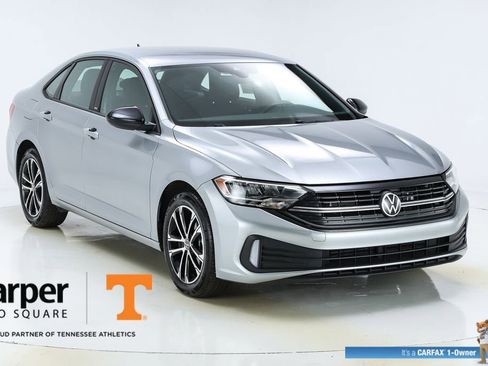 Used 2024 Volkswagen Jetta Sport image 51